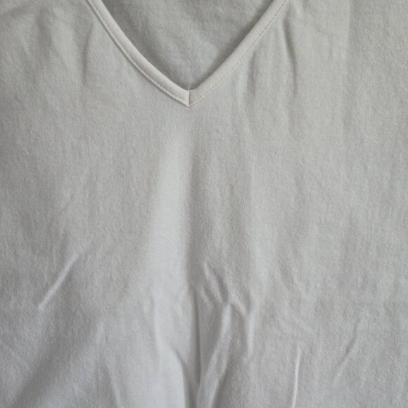 JAX White V Neck Tank XL - Picture 2 of 4